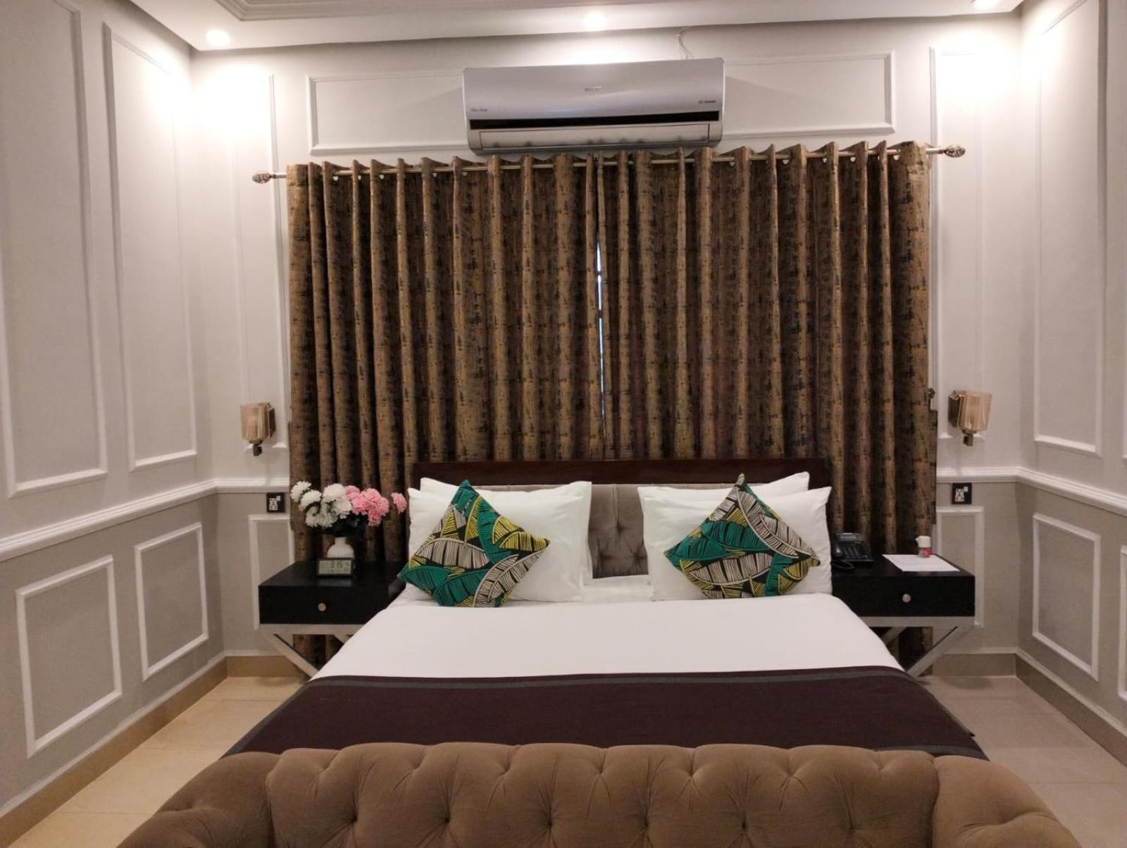 Riviera Courtyard Guest House Islamabad Eksteriør billede
